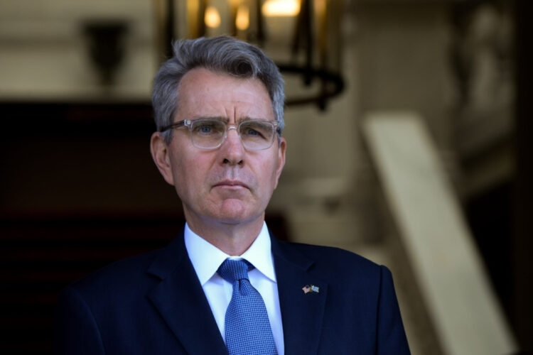 Asistentul secretarului de stat pentru Resurse Energetice Geoffrey Pyatt a avut o întrevedere cu secretarul de stat pentru Afaceri Strategice Iulian Fota