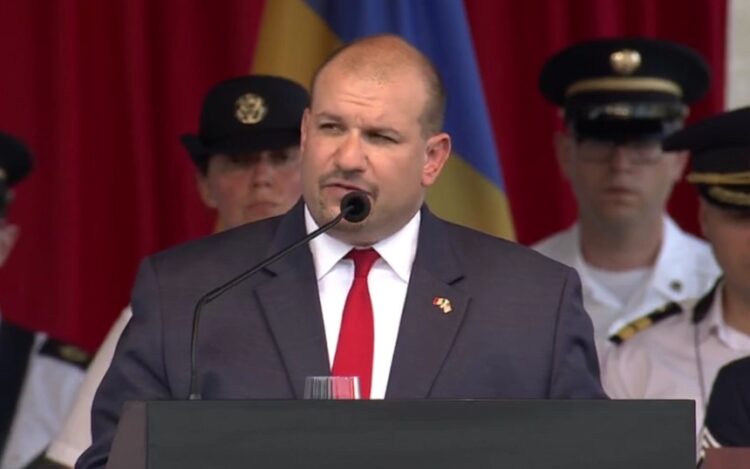 David Muniz, din cadrul Ambasadei SUA la București: „Îndemnăm Guvernul României să continue să combată corupția pentru a îmbunătăți mediul general de afaceri”