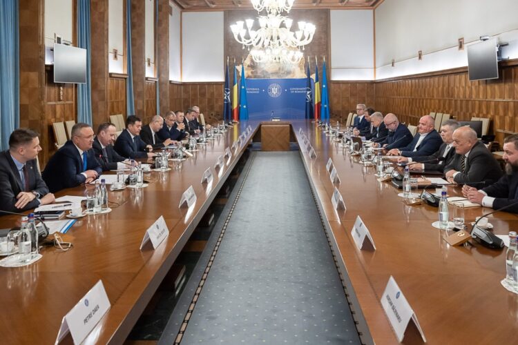 Premierul Nicolae Ciucă a discutat cu delegația Asociației Naționale a Exportatorilor și Importatorilor din România despre problematica reducerii deficitului balanței comerciale