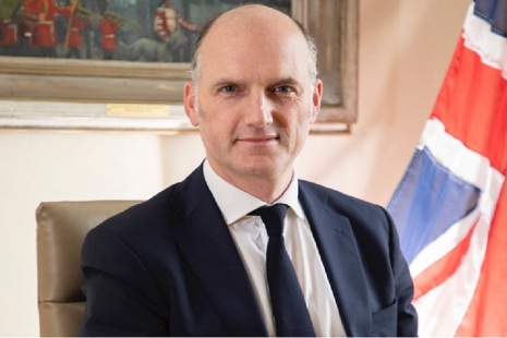 Secretarul de stat britanic pentru Europa, Leo Docherty, în vizită oficială la București: „Marea Britanie şi România sunt aliaţi importanţi ai NATO, în strânsă coordonare cu partenerii internaţionali, care se opun ferm atacului brutal al lui Putin asupra suveranităţii Ucrainei”