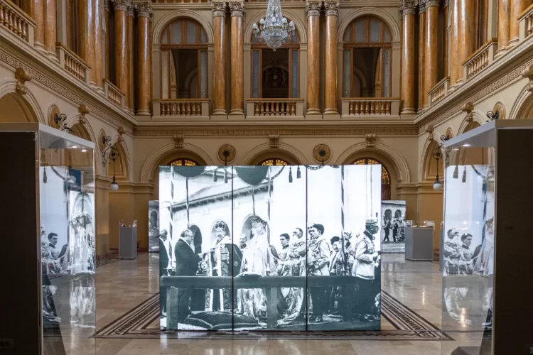 BNR organizează expoziția ”100 de ani de la Încoronarea de la Alba Iulia”