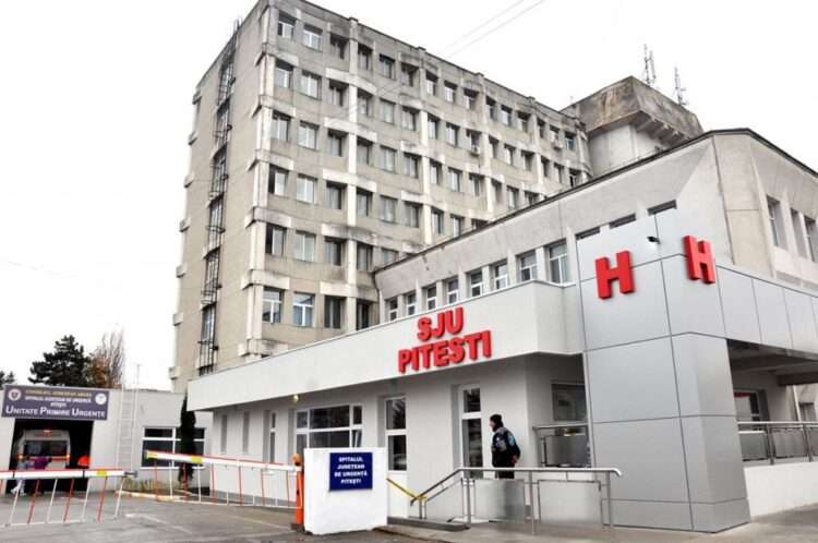 Un medic din SJU Pitești a fost reținut pentru că ar fi luat mită de la cel puțin 20 de pacienți sau aparținători