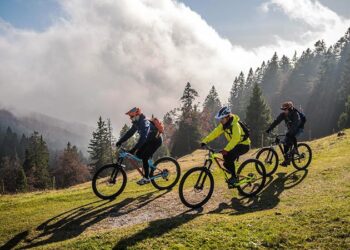 Ministerul Dezvoltării lansează apelul de proiecte pentru traseele cicloturistice la nivel național, cu finanțare prin PNRR