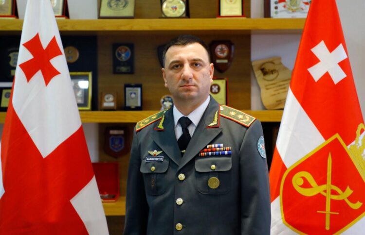 Generalul Daniel Petrescu efectuează o vizită în Georgia, la invitația omologului său
