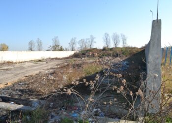 Crescătorii de animale din comuna Heleșteni din Iași beneficiază de o platformă comunală de depozitare a gunoiului de grajd