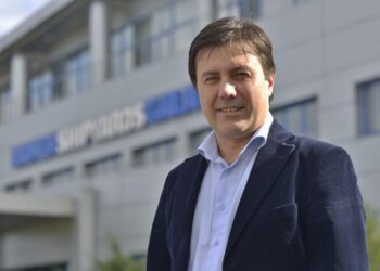 Ministrul Economiei: ”Mă aştept ca anul viitor cercetarea şi inovarea în industria de apărare să fie priorități pentru Romarm”