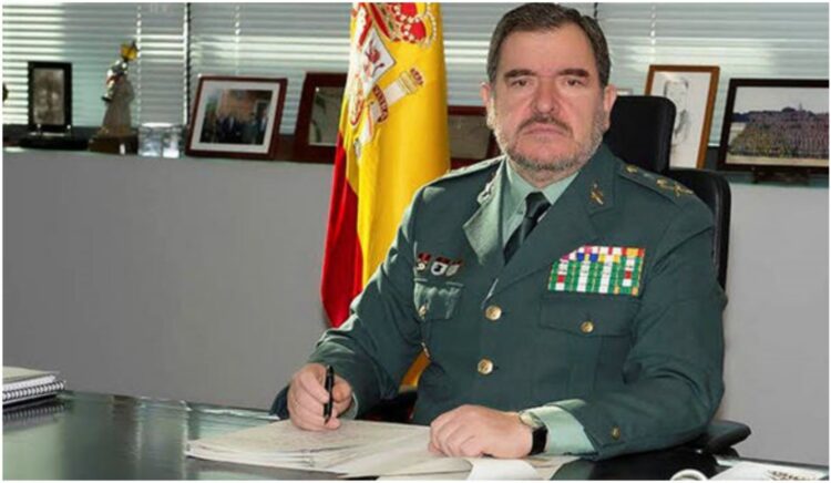 Klaus Iohannis a semnat decretul de decorare a generalului-locotenent Pablo Salas Moreno cu Ordinul Național ”Pentru Merit” în grad de Cavaler