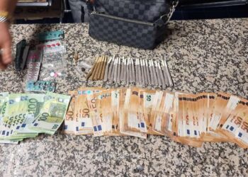 Sirian rezident în Olanda, prins cu 26 de jointuri cu cannabis în bagajul de mână, în aeroportul Otopeni