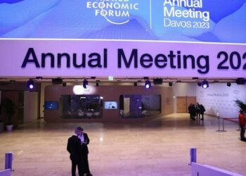 Ministrul Bogdan Aurescu va reprezenta România la ediția din 2023 a Forumului Economic Mondial din Elveția