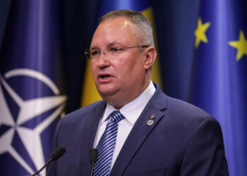 Premierul României, după ce directorul Romarm și Victor Pițurcă au fost reținuți de DNA: ”Cei responsabili şi toţi cei care încalcă legea să plătească”