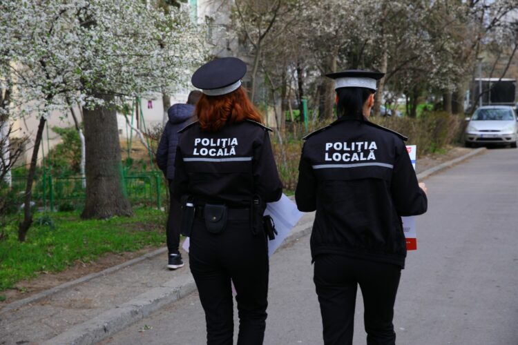 DNA a efectuat percheziții domiciliare pe raza municipiului București într-un dosar de corupție, privind achiziționarea unor echipamente pentru dotarea poliției locale