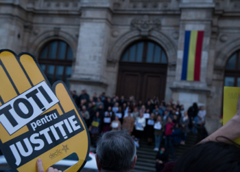 Comunitatea Declic deschide un proces împotriva Guvernului pentru că nu a luat măsuri împotriva schimbărilor climatice