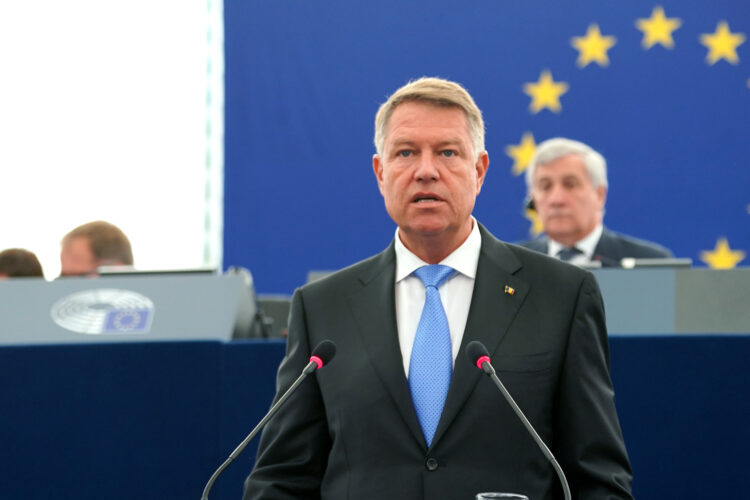 Klaus Iohannis: „Rocada guvernamentală s-ar putea încheia pe 30 mai!”