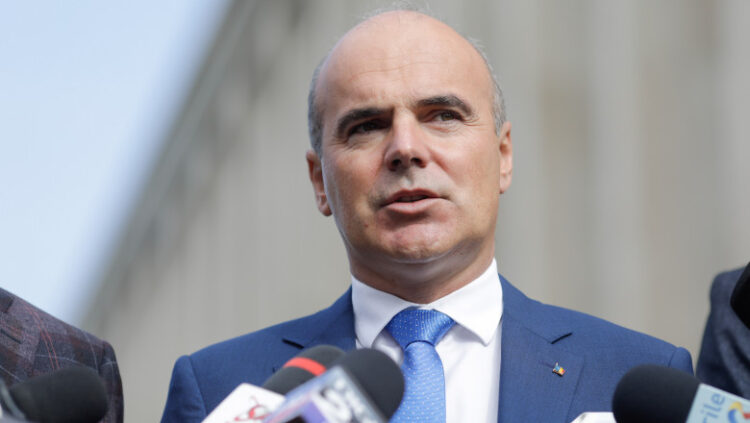 Rareș Bogdan a lansat un atac la adresa ambasadorului Rusiei la București: ‘Un ticălos nenorocit! Stalin e o invenție, măgarule?’