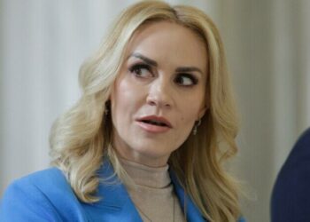 Gabriela Firea și-a dat demisia din funcția de ministru al Familiei!
