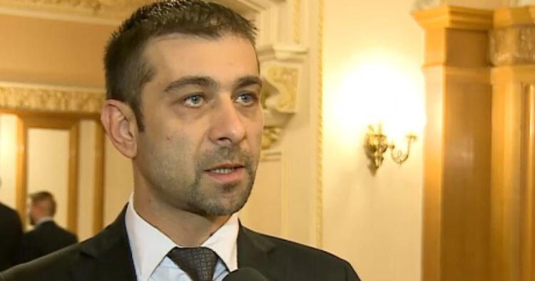 PNL vrea să taie voucherele de vacanță pentru bugetari, ca să oprească tăvălugul deficitului financiar!