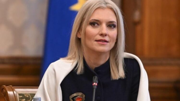 Minsitrul Justiției, Alina Gorghiu: „Foarte mulţi mă întreabă când îi aducem pe toţi acacă!”