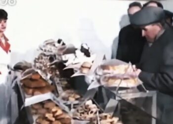 Comunismul, un miracol pentru România! Ce era bun în comunism, și a distrus capitalismul?
