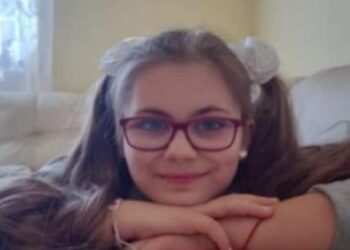Sara Melinda Moiș, o fetiță dată dispărută, ar fi fost găsită în casa unui bărbat de 34 de ani, din Sighet