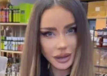 Doamne, acum chiar că e perfectă! Cine o vede acum pe Bianca Drăgușanu pe stradă jură că a operat-o însăși natura!