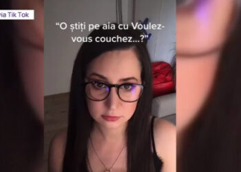 Profesoară din Brașov, reclamată că i-a învățat pe copii cum să spună în franceză „puii noștri în curtea voastră”!