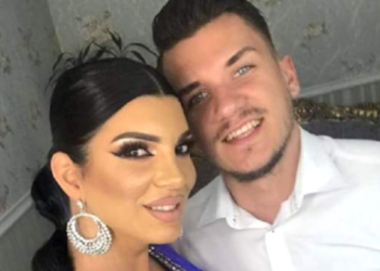 Soțul Andreei Tonciu, foarte frumușel și el, nu e de acord ca diva să asculte manele de față de fetița lor