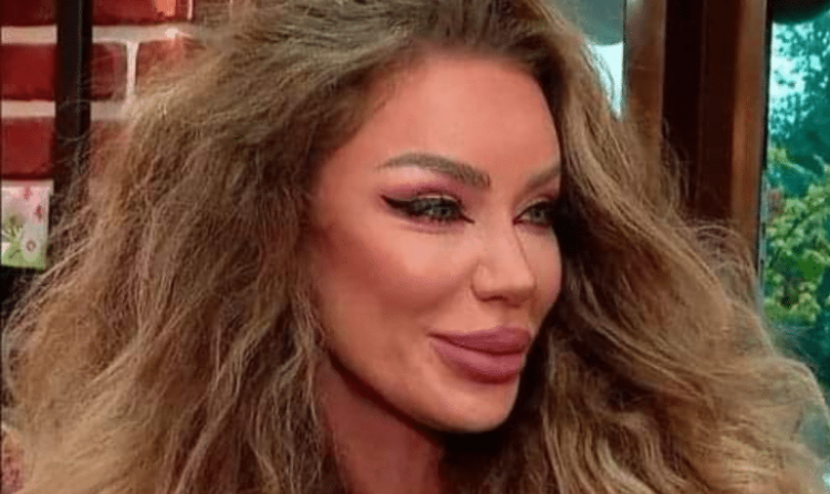 Bianca Drăgușanu, răvășitoarea considerată pe bune cea mai frumoasă femeie din istoria României, și-a făcut o intervenție estetică pentru a avea “ochi de pisică”