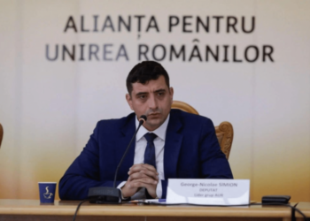 Simion: Suveraniştii sunt de fapt ultimii democraţi ai Europei