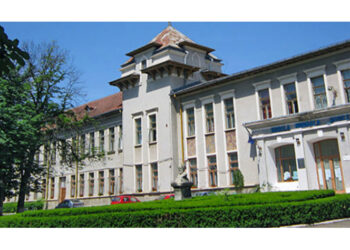 S-a semnat contractul de finanțare a lucrărilor de la Colegiul Pedagogic!