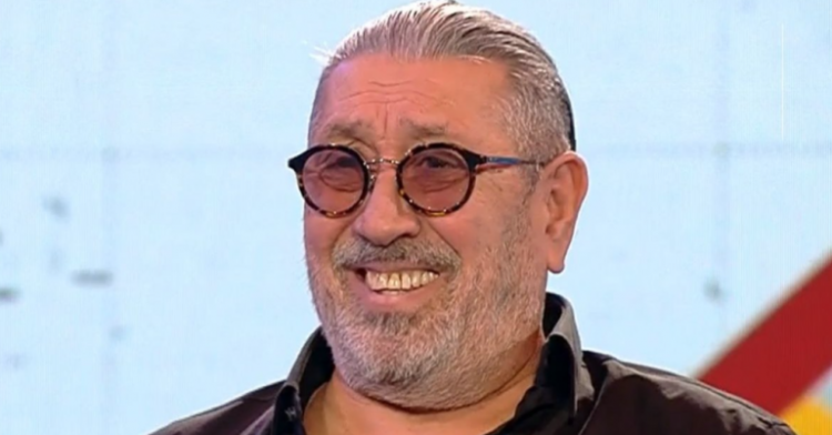 Serghei Mizil, frumosul la care fac coadă femeile fiindcă seamănă cu George Clooney atunci când era și George Clooney în formă, semăna în tinerețe cu John Lennon de la Beatles