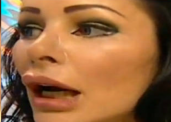 Brigitte Pastramă, care la 47 de ani se ține proaspătă ca la 20 și atrage toate privirile atunci când trece pe lângă berării, este și ea tot cea mai frumoasă româncă