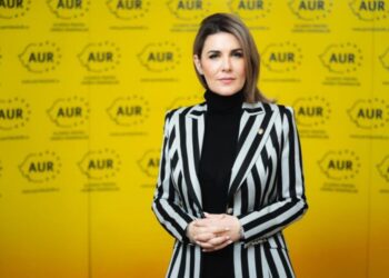 Gianina Șerban (AUR): România, o țară cu o frumusețe naturală care ar putea atrage milioane de turiști anual, este lăsată să se scufunde în anonimat de către guvernanți incapabili și nepăsători