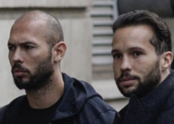 Frații Tate, care și-au făcut propria universitate fiindcă nu au fost lăsați să predea la SNSPA, vor salva mediul academic românesc