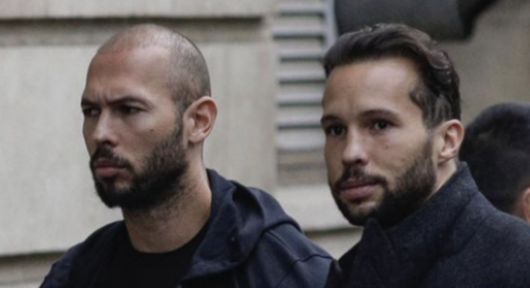 Frații Tate, care și-au făcut propria universitate fiindcă nu au fost lăsați să predea la SNSPA, vor salva mediul academic românesc