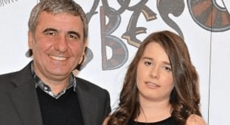 Kira Hagi, fata regelui care preferă să muncească în loc să stea pe banii lu’ tata, ca alții, se mărită. Și face nuntă tot pe banii ei