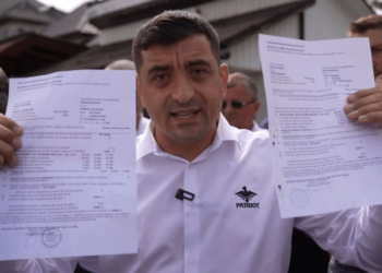 AUR, în sprijinul pensionarilor care au muncit în condiții grele și care s-au trezit cu pensiile tăiate
