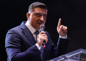 Simion, despre data alegerilor: „Tâlharii de la PSD-PNL au mai făcut o comasare