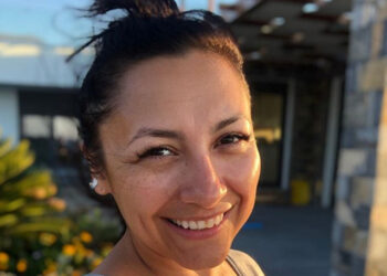 Preafrumoasa câtăreață Andra, arată perfect fără strop de machiaj!