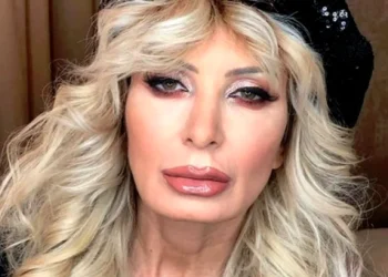 Artista Daniela Gyorfi arată fantastic la 56 de ani! Are un corp de milioane!