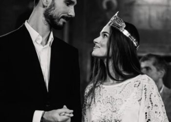 Theo Rose s-a cununat religios cu Anghel Damian! Imagini de la ceremonie cu preafrumoasa mireasă!