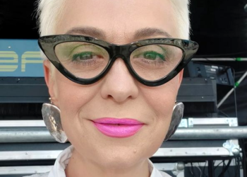 Preafrumoasa divă Monica Anghel, despre RIVALITATEA din showbiz. ”Automat prețul este mai mare.”