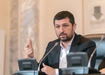 Marius Lulea (AUR): Nu există voința de a face reforma administrativă și de a reduce numărul de primării