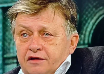 Crin Antonescu, înainte de votul pe moțiunea de cenzură: „Premierul acesta, Marcel Ciolacu, este legitim”
