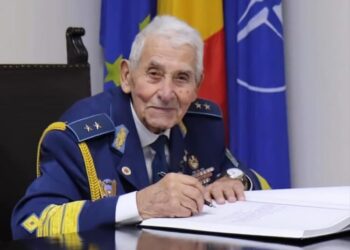 Marius Lulea (AUR): Sunt demenți, acuză un general de 101 ani de organizare paramilitară; râd curcile de ei