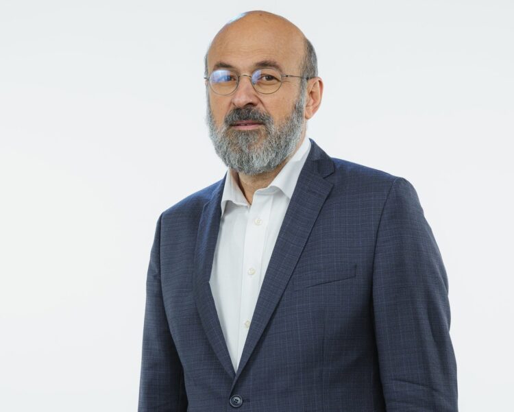 Virgiliu Gheorghe Vlăescu, senator AUR: “Criza drogurilor – o amenințare la adresa viitorului României”