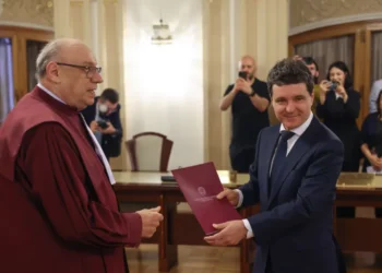 Prima măsură în administrația Nicușor Dan: Secretizarea averilor ilicite, prin ascunderea declarațiilor de avere, precum și a averii lăsate pe soții și copii