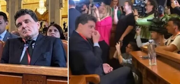 Nicușor Dan a adormit în direct, după care s-a scobit în nas, la întâlnirea cu sindicaliștii