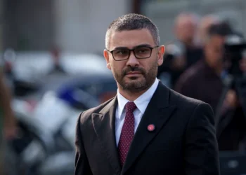 Florin Manole, primul rom din istoria României numit ministru. Ministru al Muncii