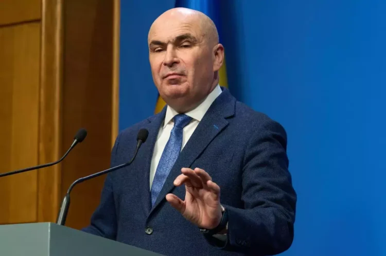 Prețuri mai mici la pompă? Decizia discutată privind acciza la carburanți